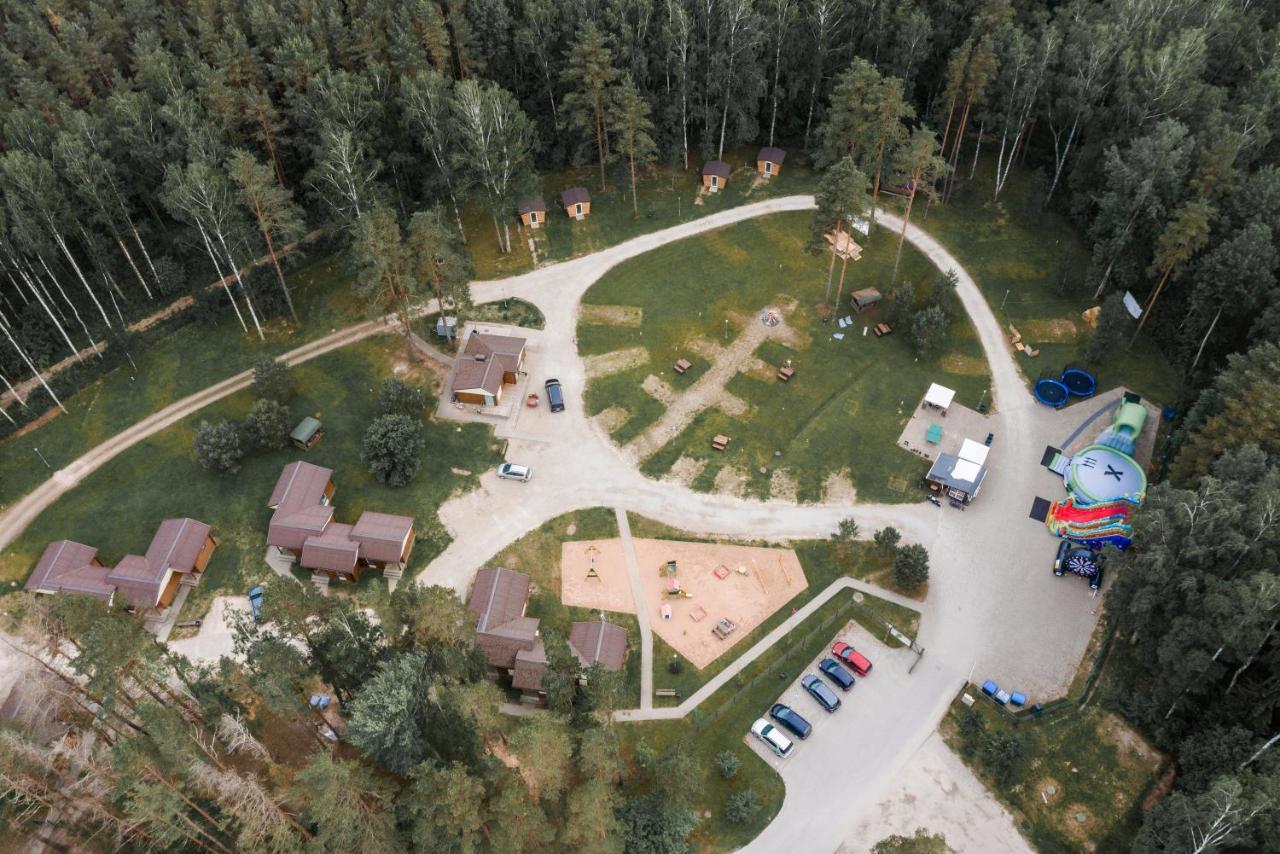 Camping & Camper Place Pasvalys ภายนอก รูปภาพ