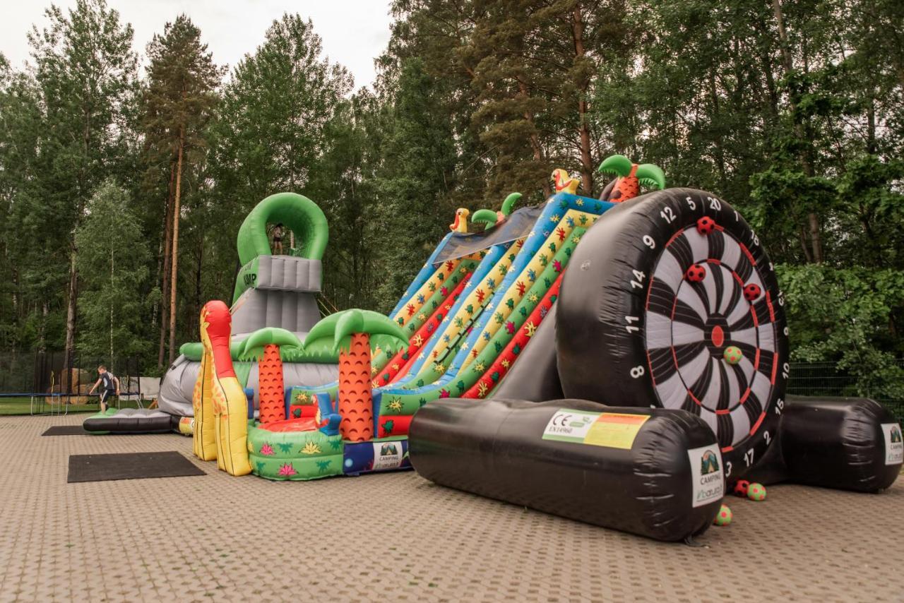 Camping & Camper Place Pasvalys ภายนอก รูปภาพ